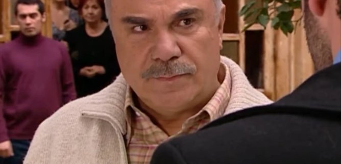 Турецкий сериал Листопад 24 серия
