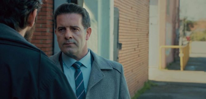 Турецкий сериал Личность 4 серия