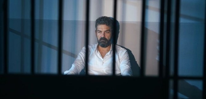 Турецкий сериал Истерзанная /  Ты расскажи, Карадениз 58 серия