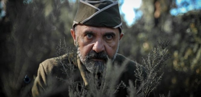 Турецкий сериал Права на престол Абдулхамид 97 серия