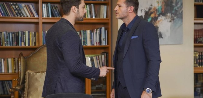 Турецкий сериал Не отпускай мою руку 56 серия