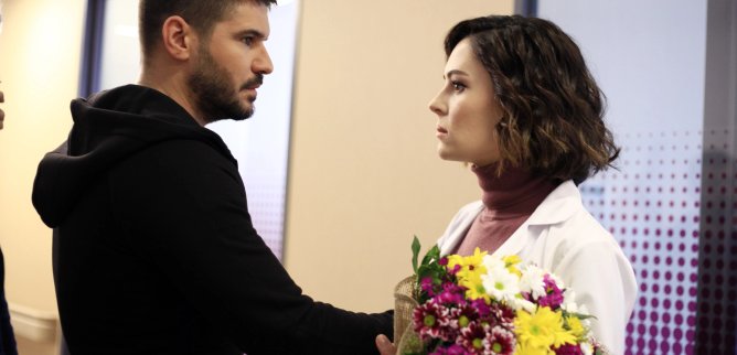 Турецкий сериал Чемпион 12 серия