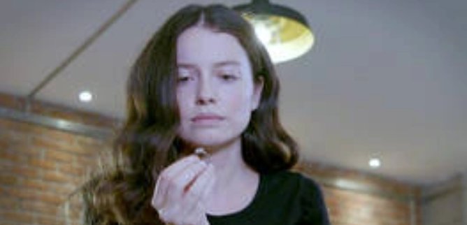 Турецкий сериал Раненые птицы 66 серия