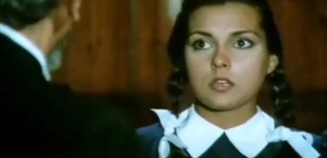 Турецкий сериал Королек &ndash; птичка певчая 1 серия