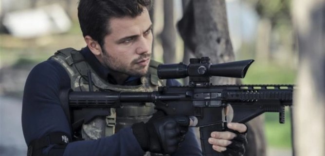 Турецкий сериал Обещание 21 серия