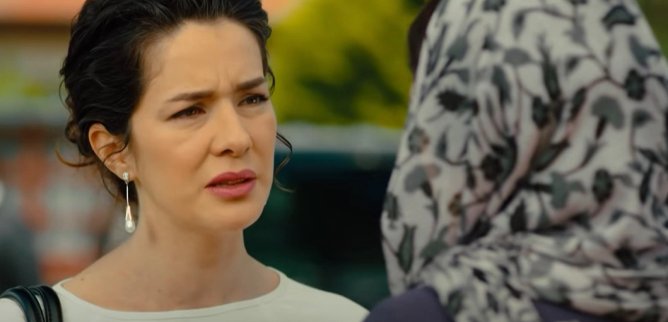Турецкий сериал Госпожа Дила 90 серия