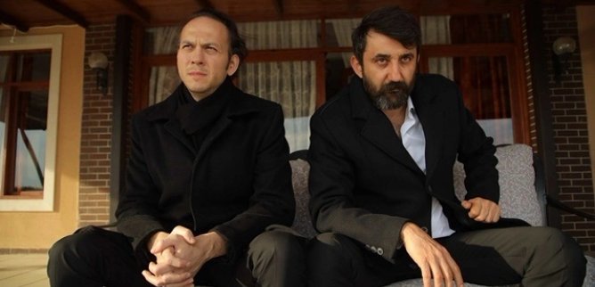 Турецкий сериал Чукур 90 серия