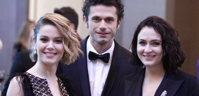 Турецкий сериал 8 дней 1 серия