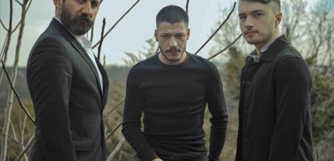 Турецкий сериал Чукур 92 серия