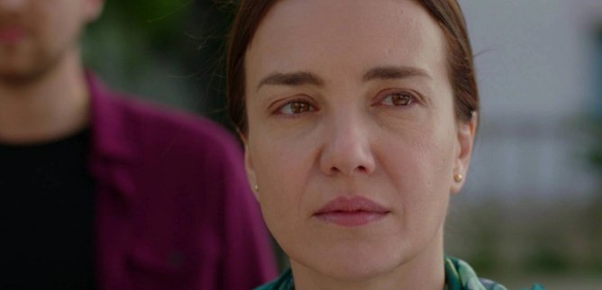 Турецкий сериал Жестокий Стамбул 39 серия