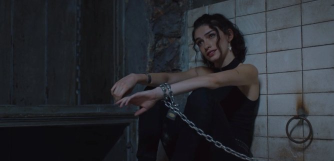 Турецкий сериал Защитник 28 серия