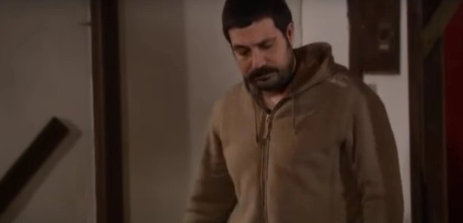 Турецкий сериал Недопетая песня 43 серия