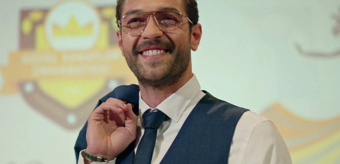 Турецкий сериал Любовь на крыше 3 серия