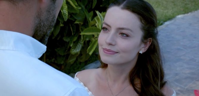 Турецкий сериал Раненые птицы 93 серия