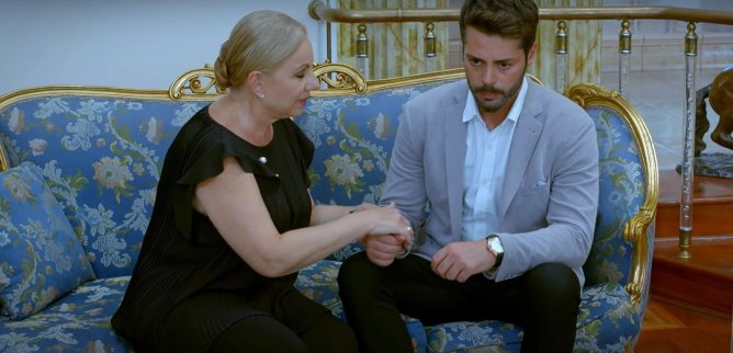 Турецкий сериал Раненые птицы 104 серия