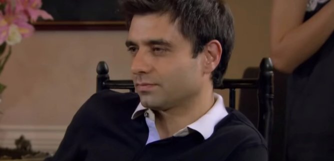 Турецкий сериал Разбивающая сердца 12 серия