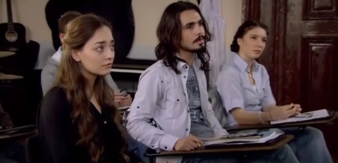 Турецкий сериал Разбивающая сердца 29 серия