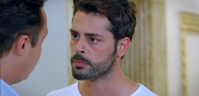 Турецкий сериал Раненые птицы 112 серия