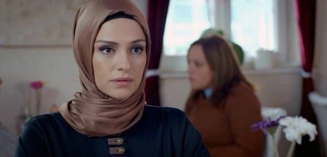 Турецкий сериал Мирная улица 52 серия