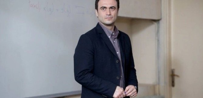 Турецкий сериал Мирная улица 60 серия