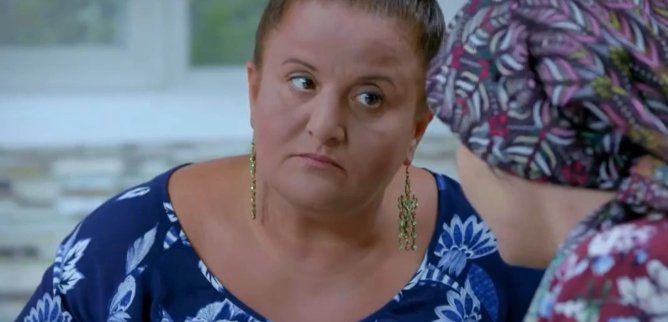 Турецкий сериал Раненые птицы 124 серия