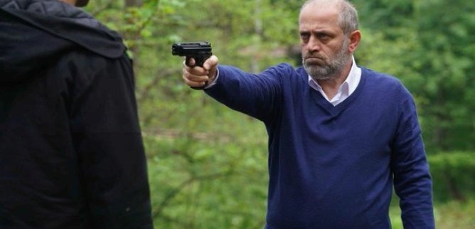 Турецкий сериал Истерзанная /  Ты расскажи, Карадениз 17 серия