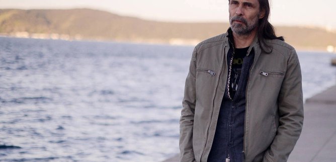Турецкий сериал Он &mdash; легенда 15 серия
