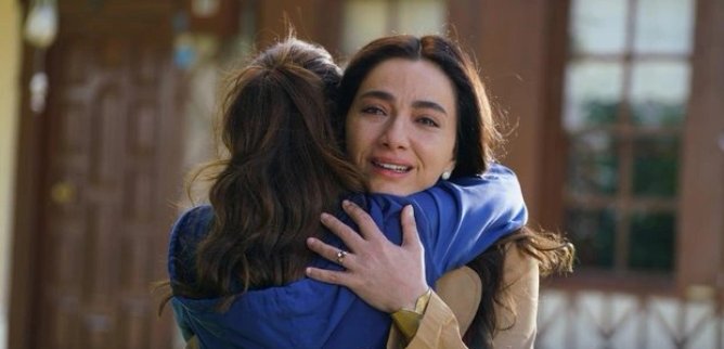 Турецкий сериал Истерзанная /  Ты расскажи, Карадениз 21 серия