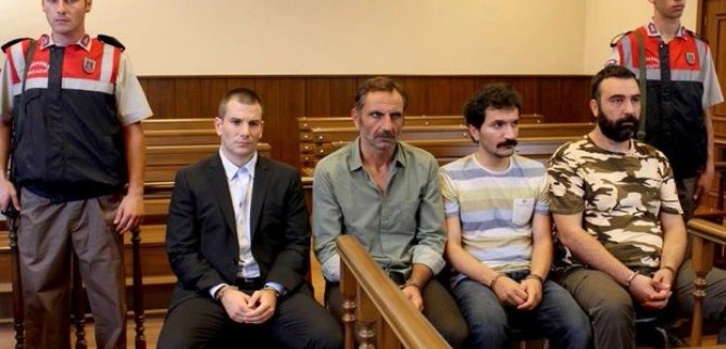 Турецкий сериал Беглец 35 серия