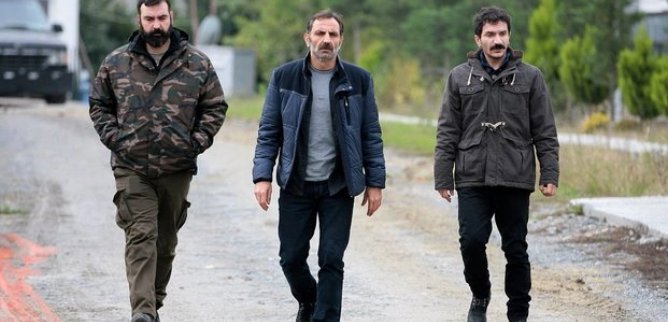 Турецкий сериал Беглец 49 серия
